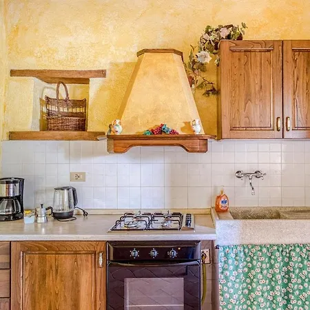 Santulivieri With Dream View Монтеккьо